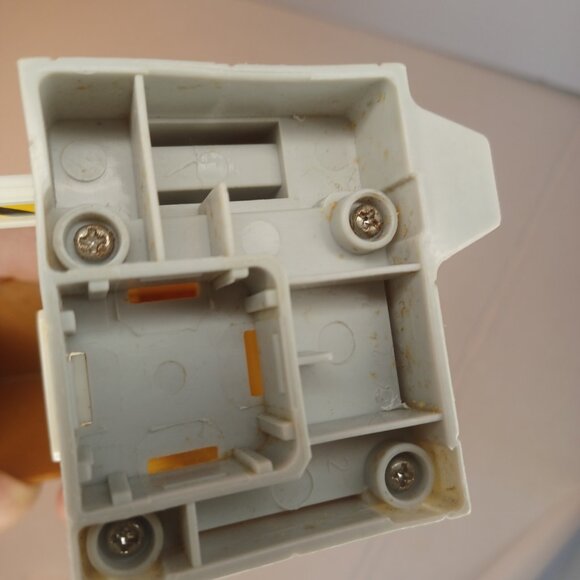 2004 Fisher Price GEOTRAX Toll Gate Train Playset - Picture 6 of 6